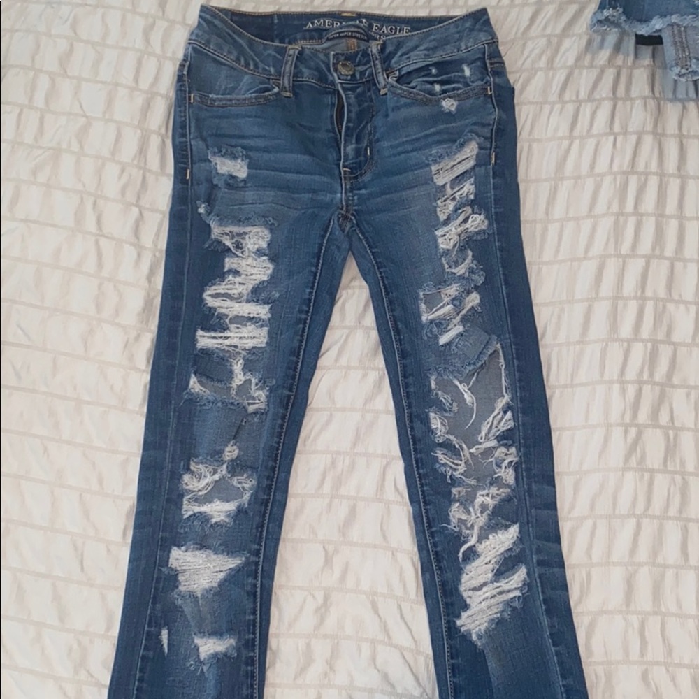 American Eagle ripped jeans